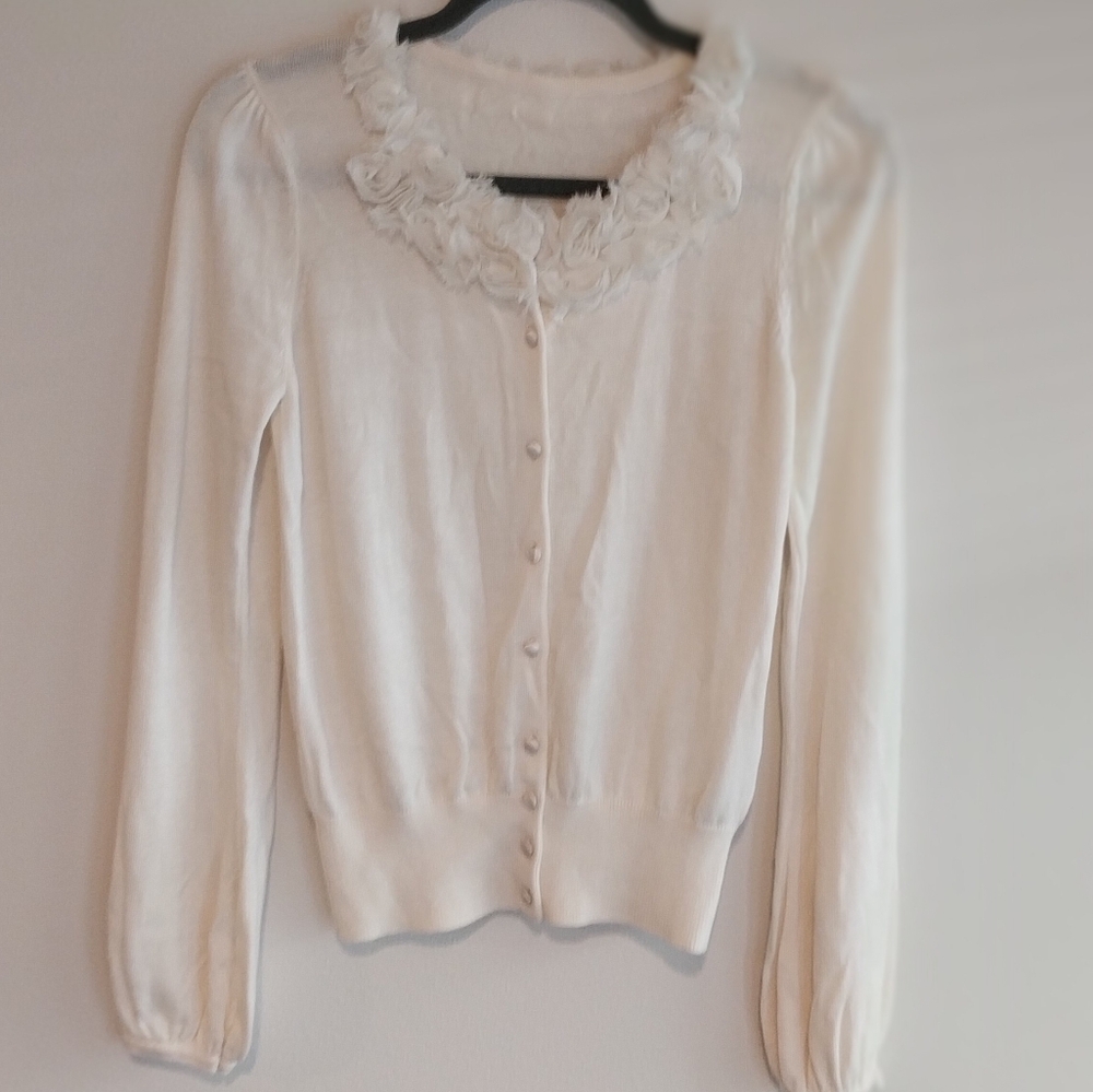 Earth Music & Ecology Ivory Rayon/Cashmere Blend Rosette Cardigan